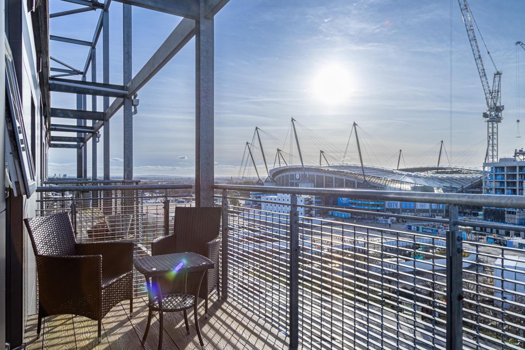 Manchester, Etihad Stadium View , Coop Live, Modern 2 Bed Apartment, Mánchester