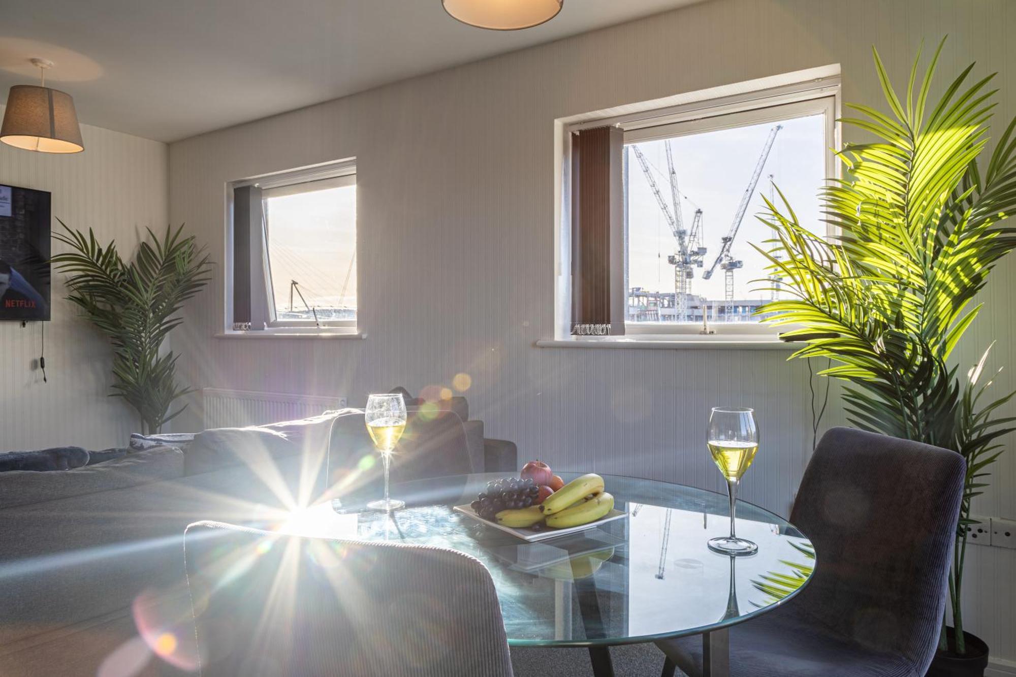 Manchester, Etihad Stadium View , Coop Live, Modern 2 Bed Apartment, Mánchester